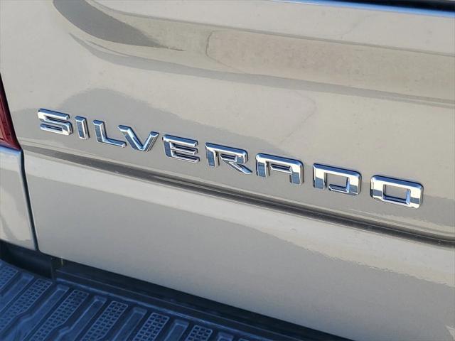 new 2025 Chevrolet Silverado 1500 car, priced at $42,290