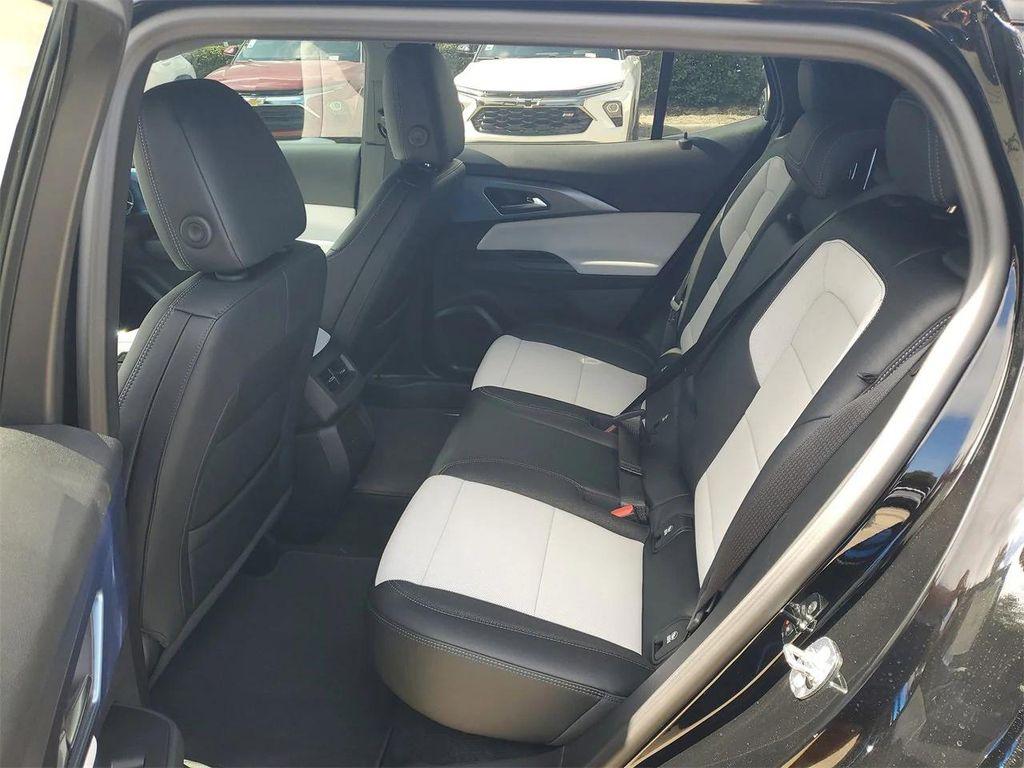 new 2025 Chevrolet Equinox EV car, priced at $42,590