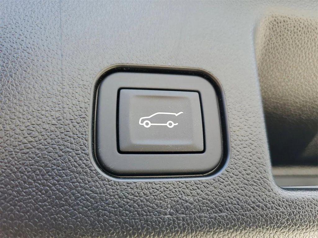 new 2025 Chevrolet Equinox EV car, priced at $42,590