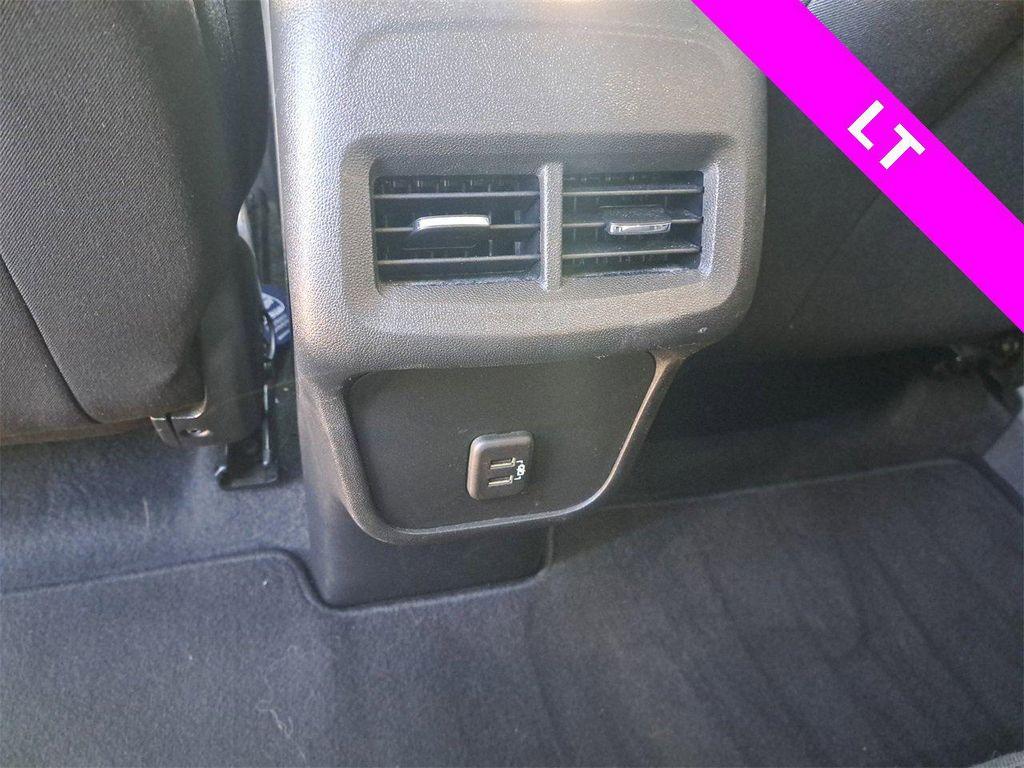 used 2022 Chevrolet Equinox car, priced at $16,897