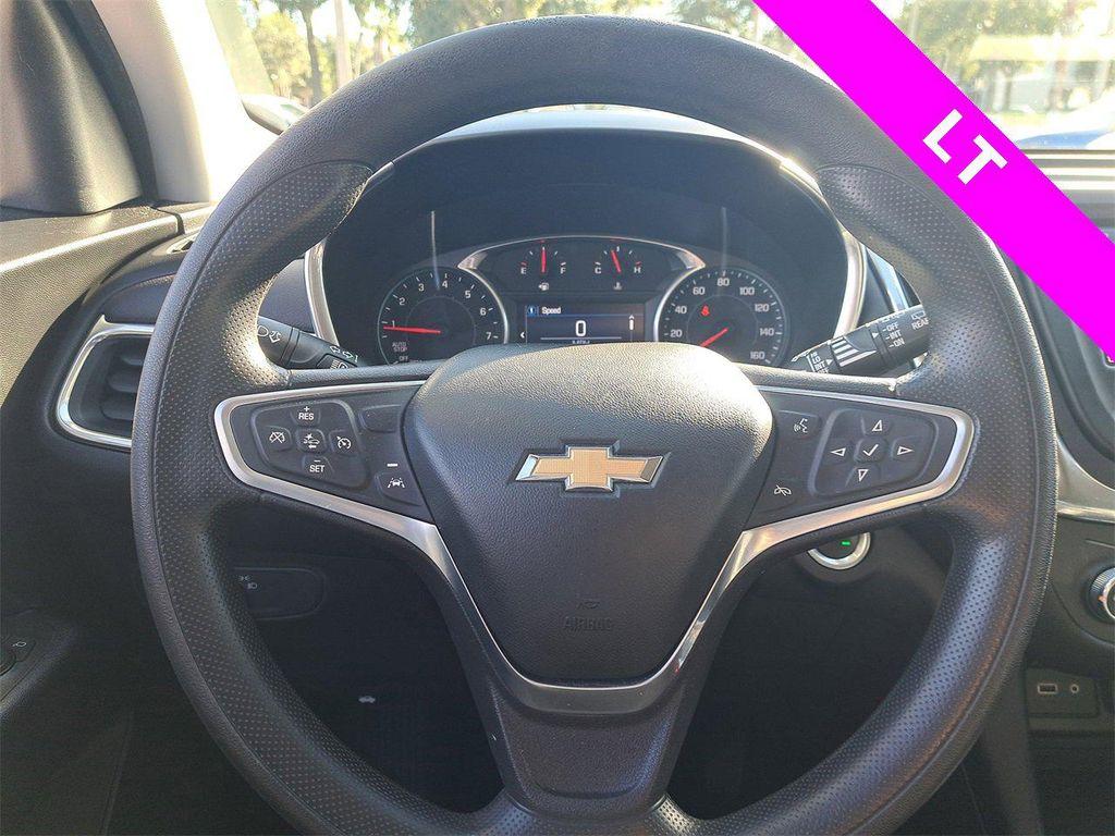 used 2022 Chevrolet Equinox car, priced at $16,897