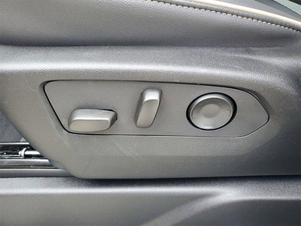 new 2025 Chevrolet Tahoe car, priced at $73,075