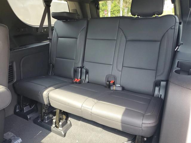 new 2025 Chevrolet Suburban car, priced at $88,105