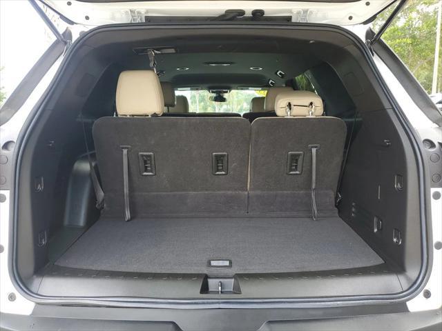 used 2023 Chevrolet Traverse car, priced at $23,991