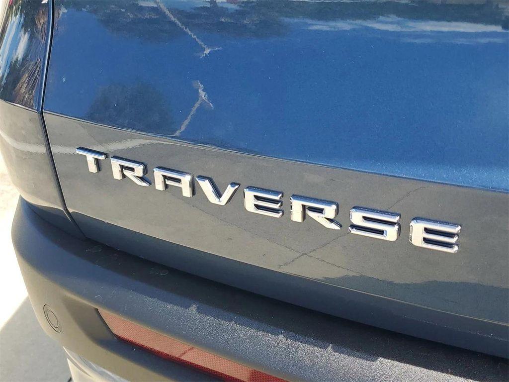 new 2026 Chevrolet Traverse car, priced at $47,765