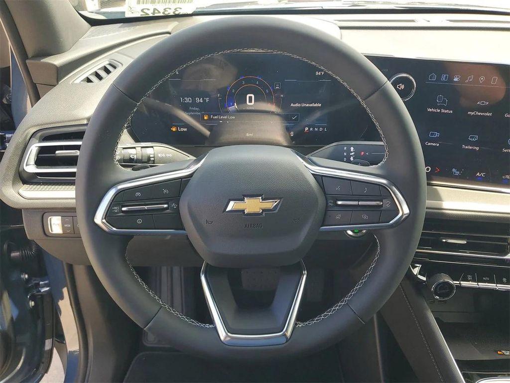 new 2026 Chevrolet Traverse car, priced at $47,765