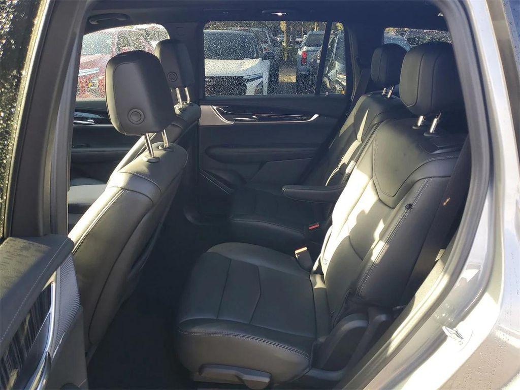 used 2025 Cadillac XT6 car, priced at $49,517