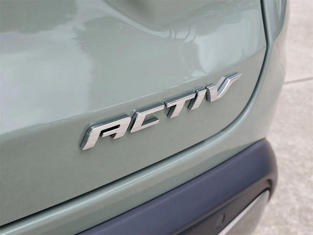 new 2025 Chevrolet Trax car, priced at $26,690