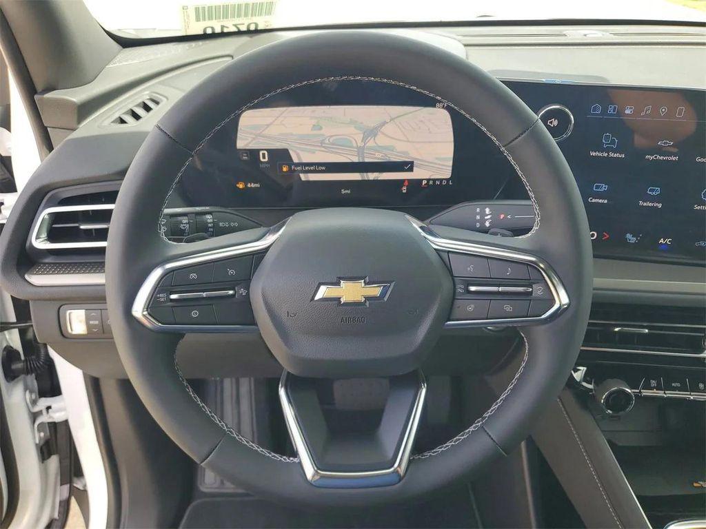 new 2026 Chevrolet Traverse car, priced at $45,540