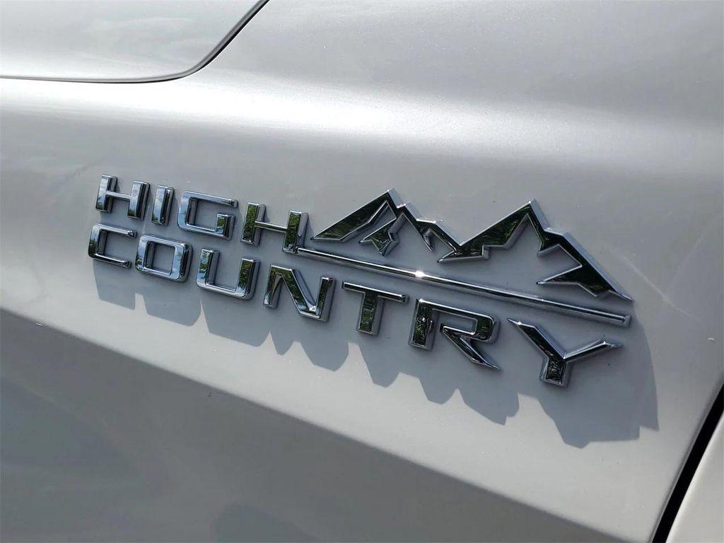 new 2025 Chevrolet Tahoe car, priced at $77,439