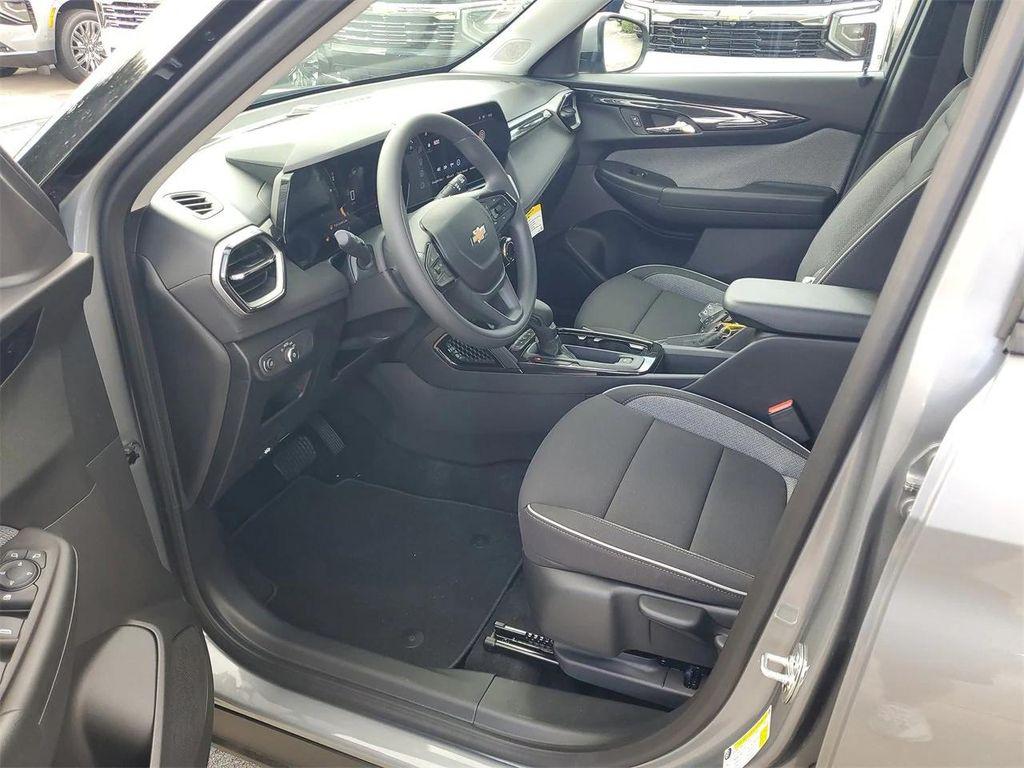 new 2026 Chevrolet TrailBlazer car, priced at $24,075