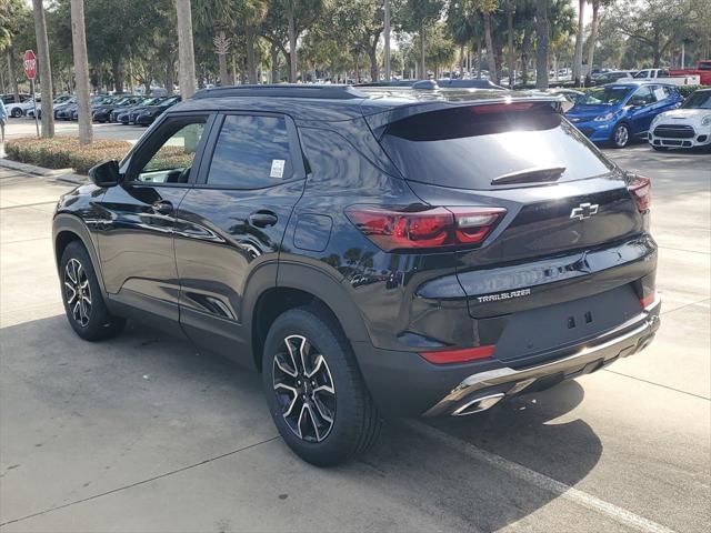 new 2025 Chevrolet TrailBlazer car, priced at $29,390