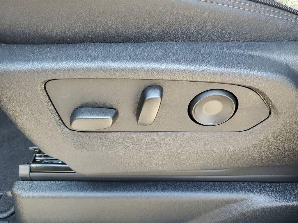 new 2025 Chevrolet Suburban car, priced at $81,747