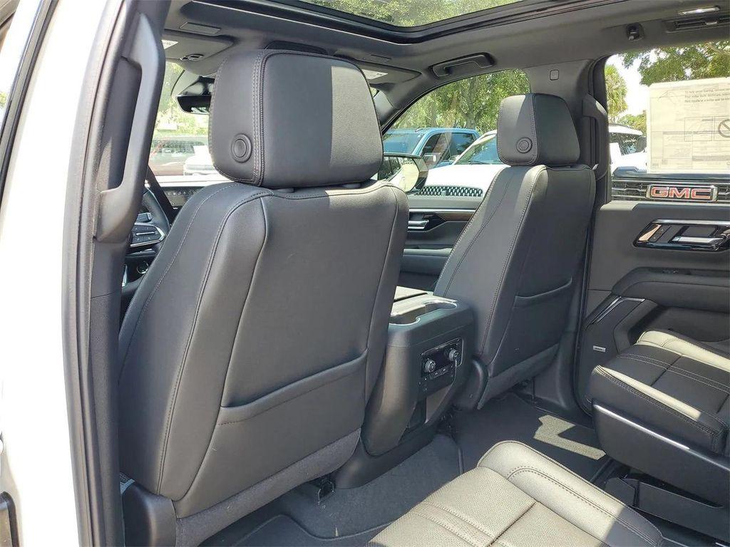 new 2025 Chevrolet Suburban car, priced at $81,747