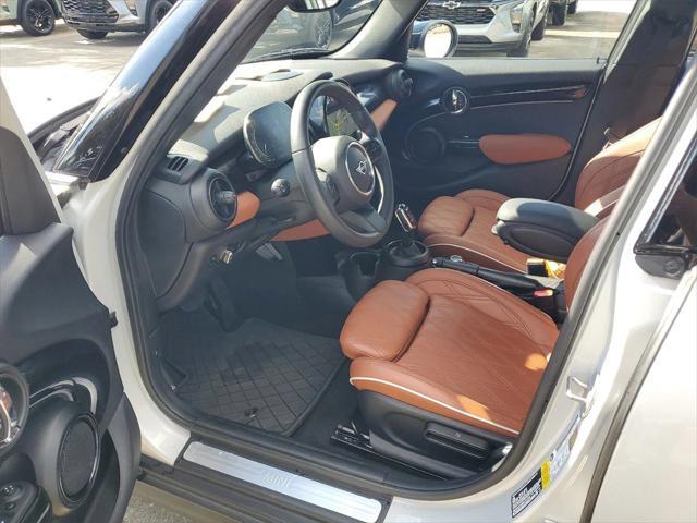 used 2023 MINI Hardtop car, priced at $24,995