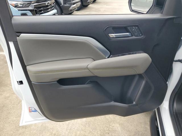 new 2025 Chevrolet Colorado car, priced at $49,320