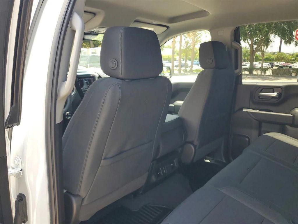 new 2025 Chevrolet Silverado 1500 car, priced at $43,990