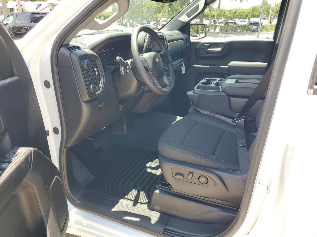 new 2025 Chevrolet Silverado 1500 car, priced at $43,990