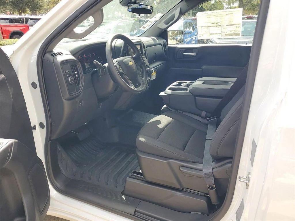 new 2026 Chevrolet Silverado 1500 car, priced at $33,015