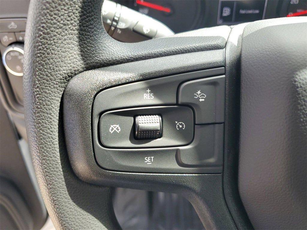new 2026 Chevrolet Silverado 1500 car, priced at $33,015