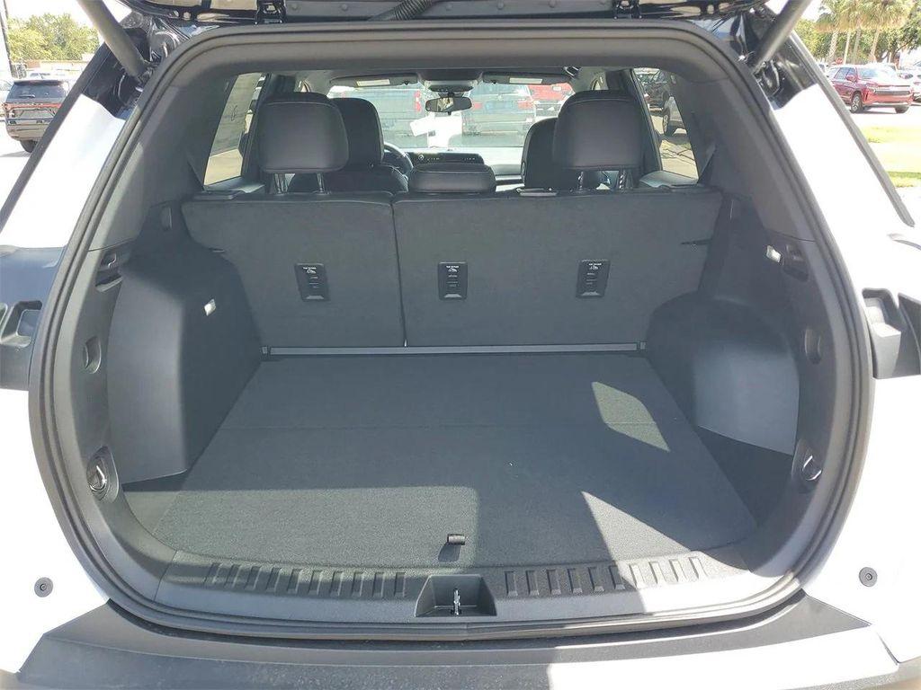 new 2026 Chevrolet Equinox car, priced at $29,585