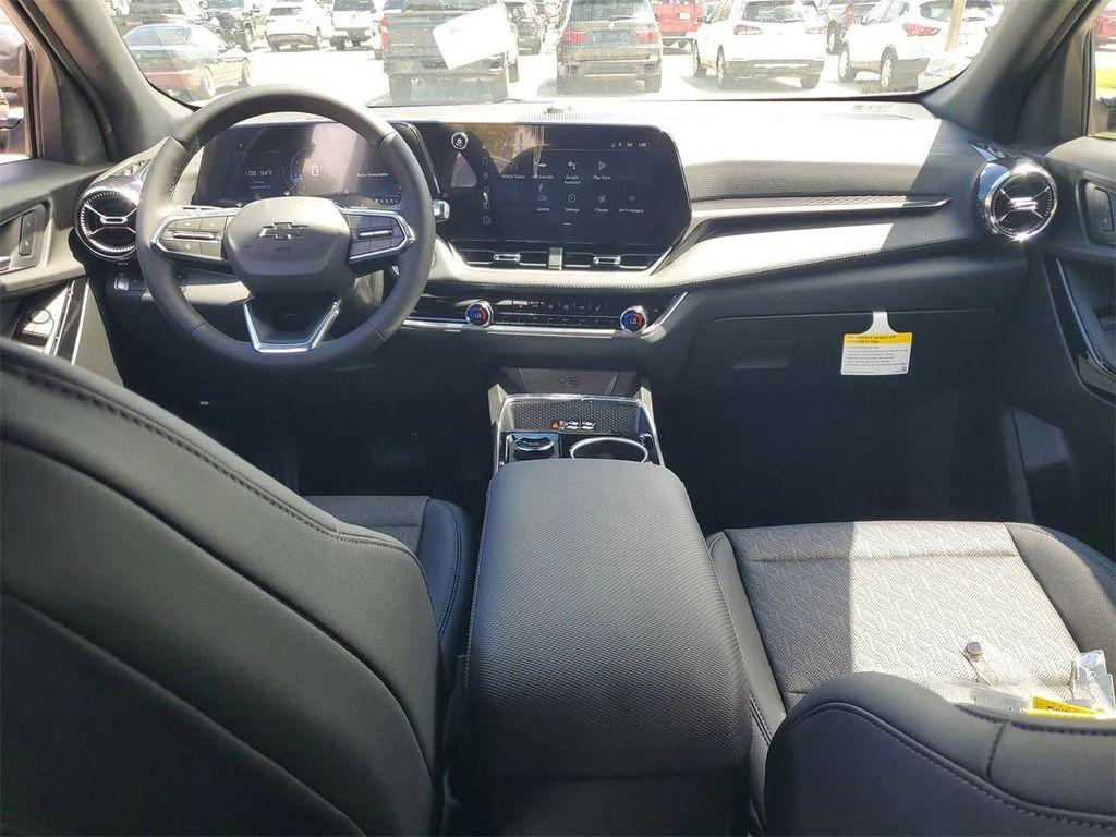 new 2026 Chevrolet Equinox car, priced at $29,585