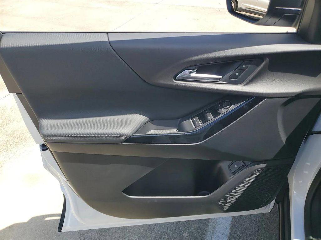 new 2026 Chevrolet Equinox car, priced at $29,585