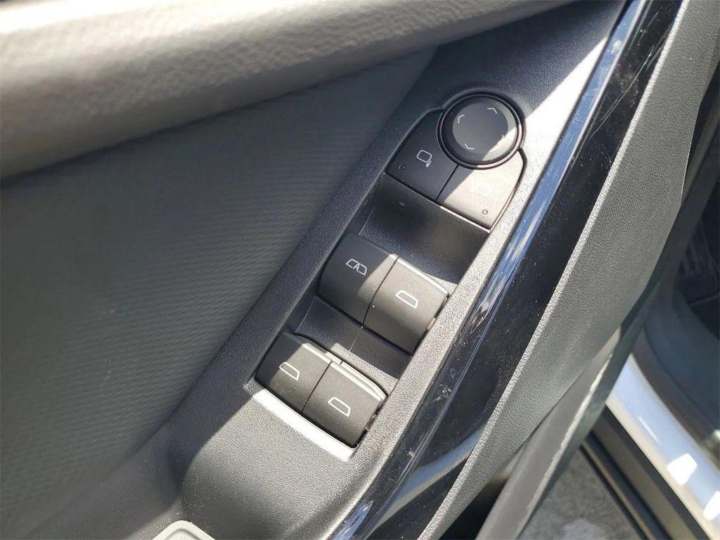 new 2026 Chevrolet Equinox car, priced at $29,585