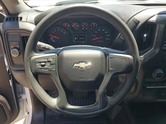new 2025 Chevrolet Silverado 1500 car, priced at $32,620