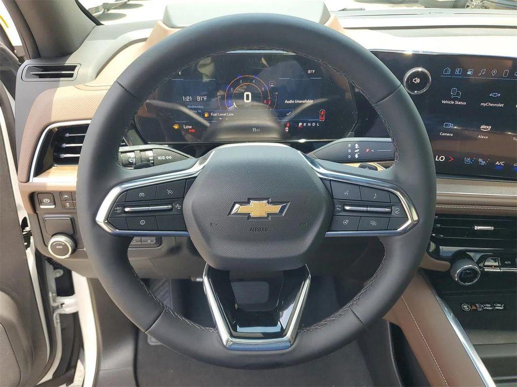 new 2025 Chevrolet Suburban car, priced at $81,947