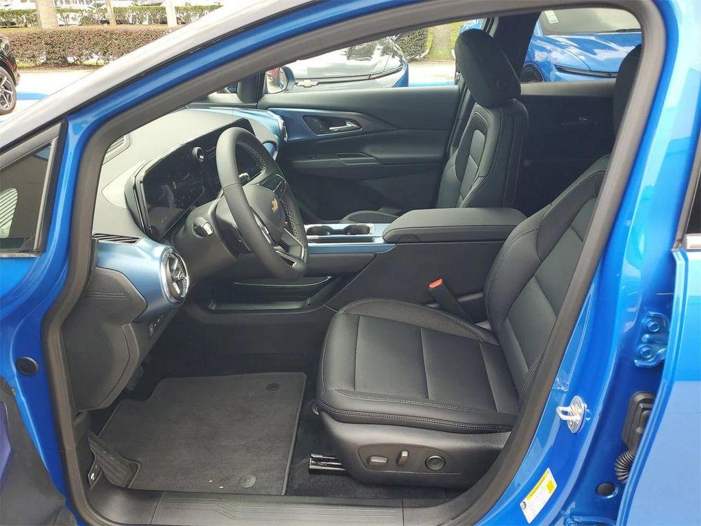 new 2025 Chevrolet Equinox EV car, priced at $43,085