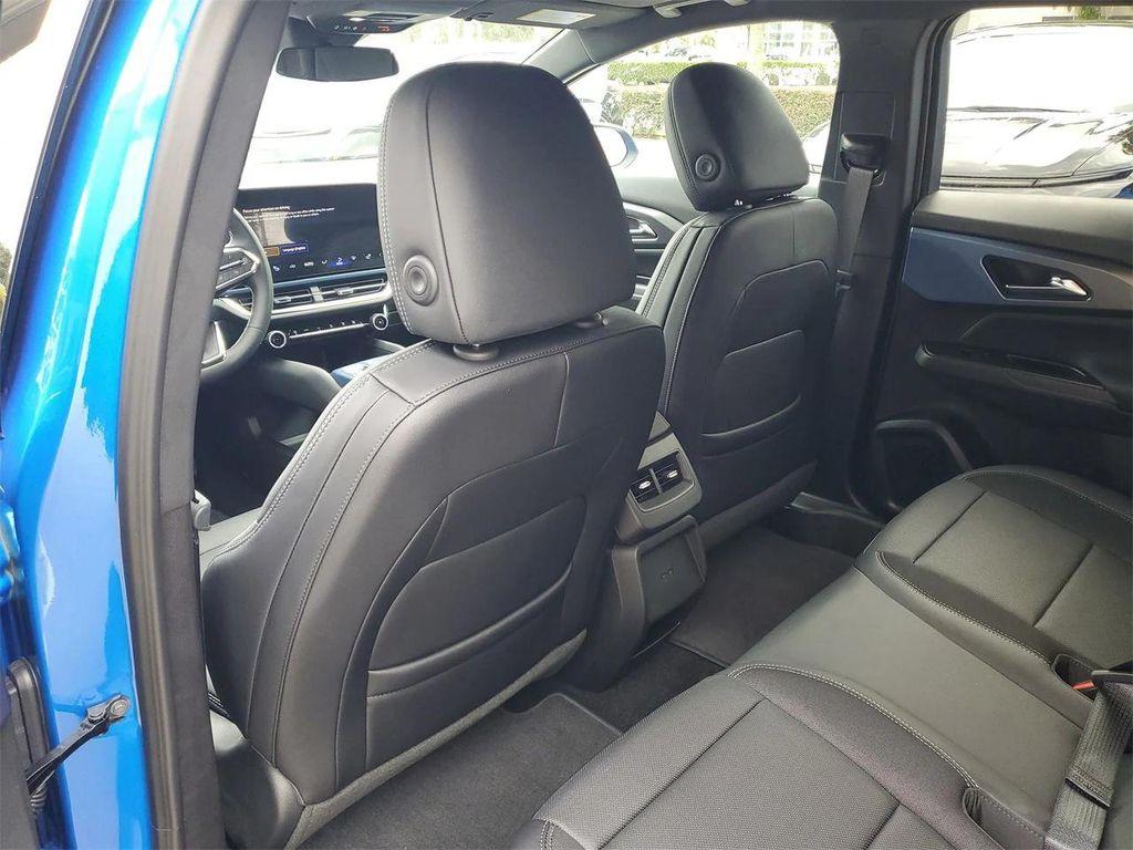 new 2025 Chevrolet Equinox EV car, priced at $43,085