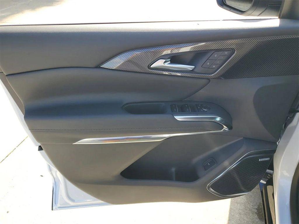 new 2026 Chevrolet Traverse car, priced at $58,285