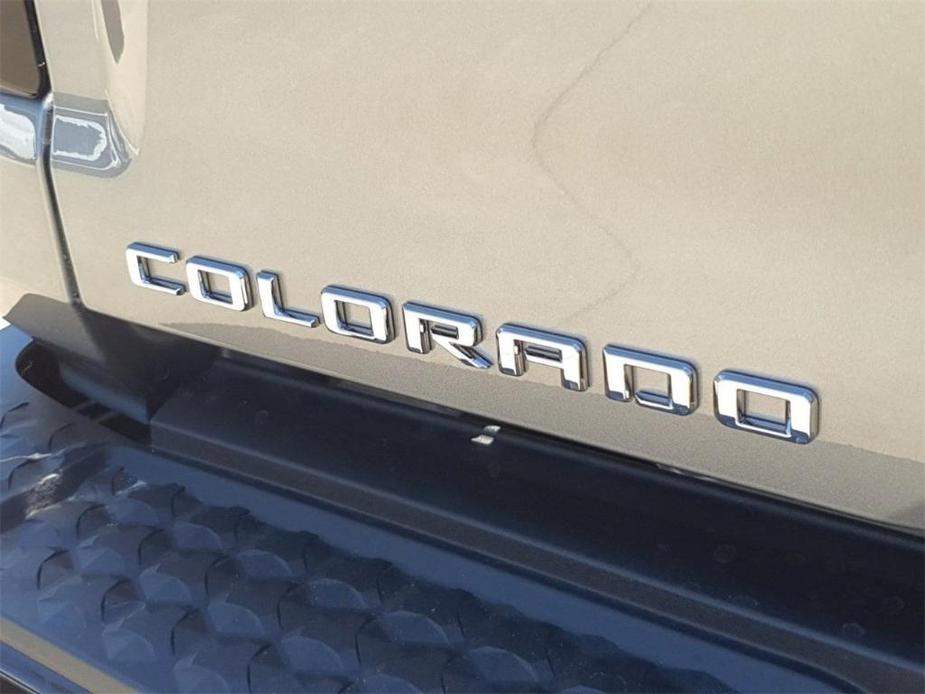 new 2024 Chevrolet Colorado car, priced at $32,015