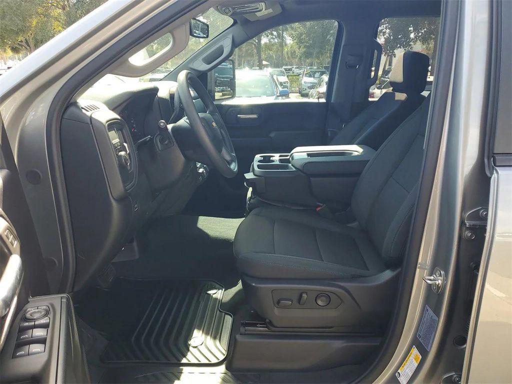 new 2026 Chevrolet Silverado 2500 car