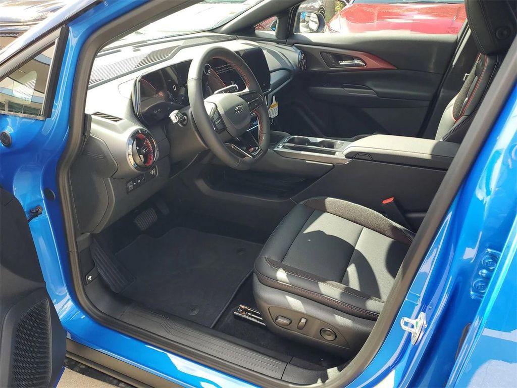 new 2025 Chevrolet Equinox EV car