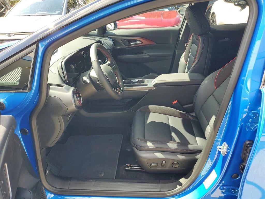 new 2025 Chevrolet Equinox EV car