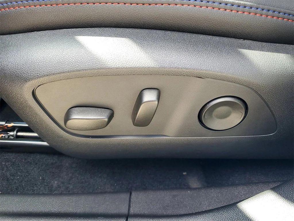 new 2025 Chevrolet Equinox EV car