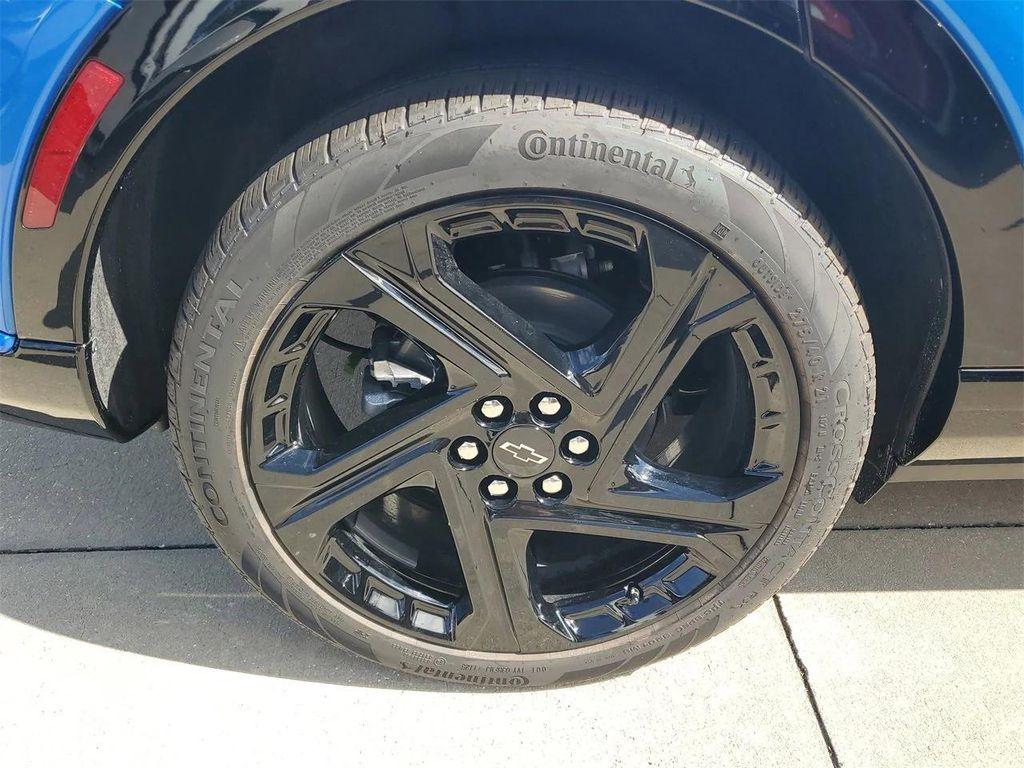 new 2025 Chevrolet Equinox EV car