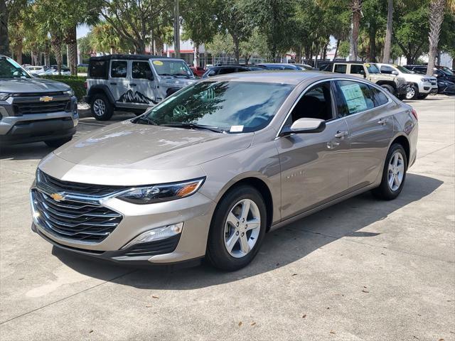 new 2025 Chevrolet Malibu car, priced at $24,315