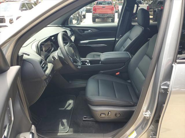 new 2025 Chevrolet Traverse car, priced at $43,695