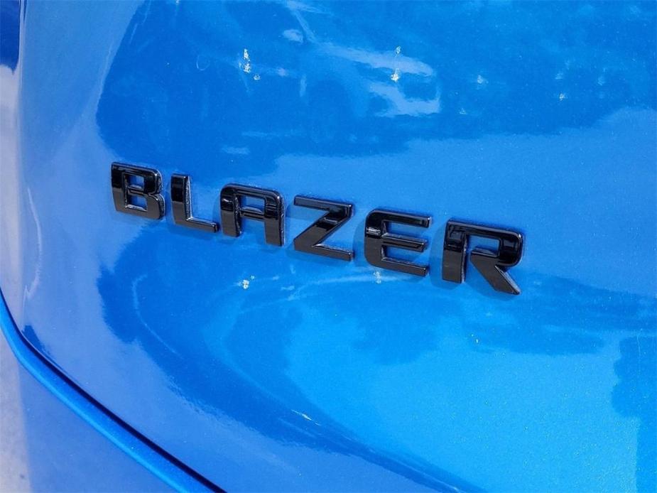 new 2024 Chevrolet Blazer car, priced at $31,625