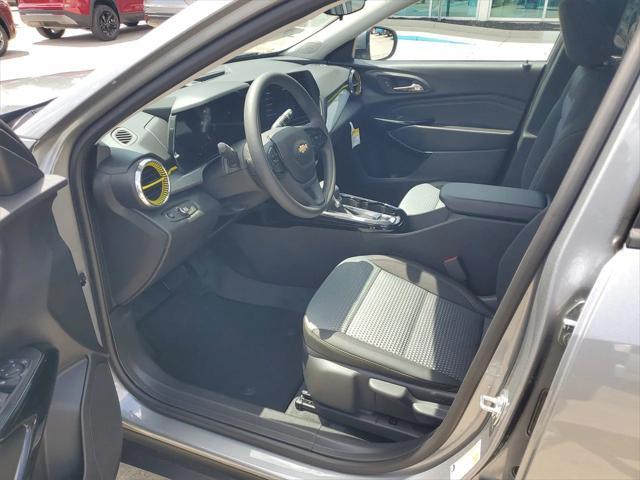 new 2025 Chevrolet Trax car, priced at $21,895