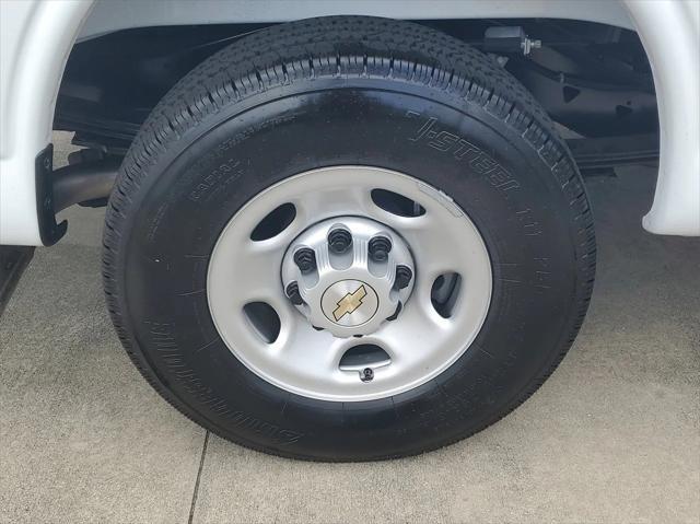 new 2025 Chevrolet Express 2500 car, priced at $44,440