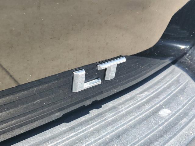 used 2023 Chevrolet Suburban car, priced at $45,074