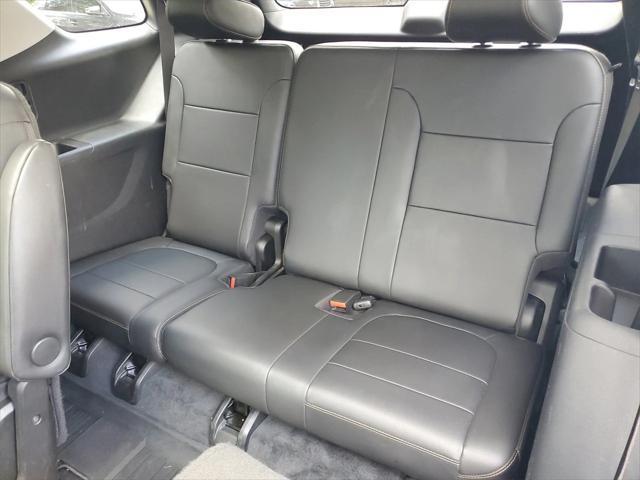 used 2021 Chevrolet Traverse car, priced at $26,692