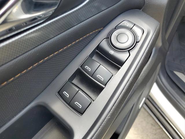 used 2021 Chevrolet Traverse car, priced at $26,692