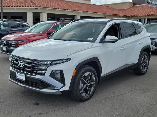 new 2025 Hyundai TUCSON Hybrid car, priced at $37,340