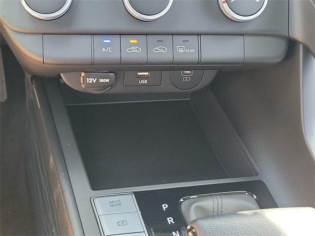 new 2025 Hyundai Elantra car, priced at $22,905