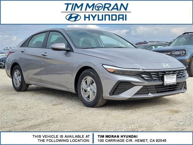 new 2025 Hyundai Elantra car, priced at $23,040